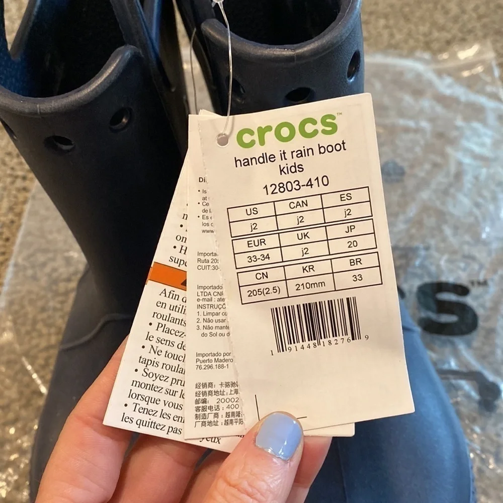 NWT Crocs Handle It Rain Boots Navy Blue Roomy Fit Kids Size 2